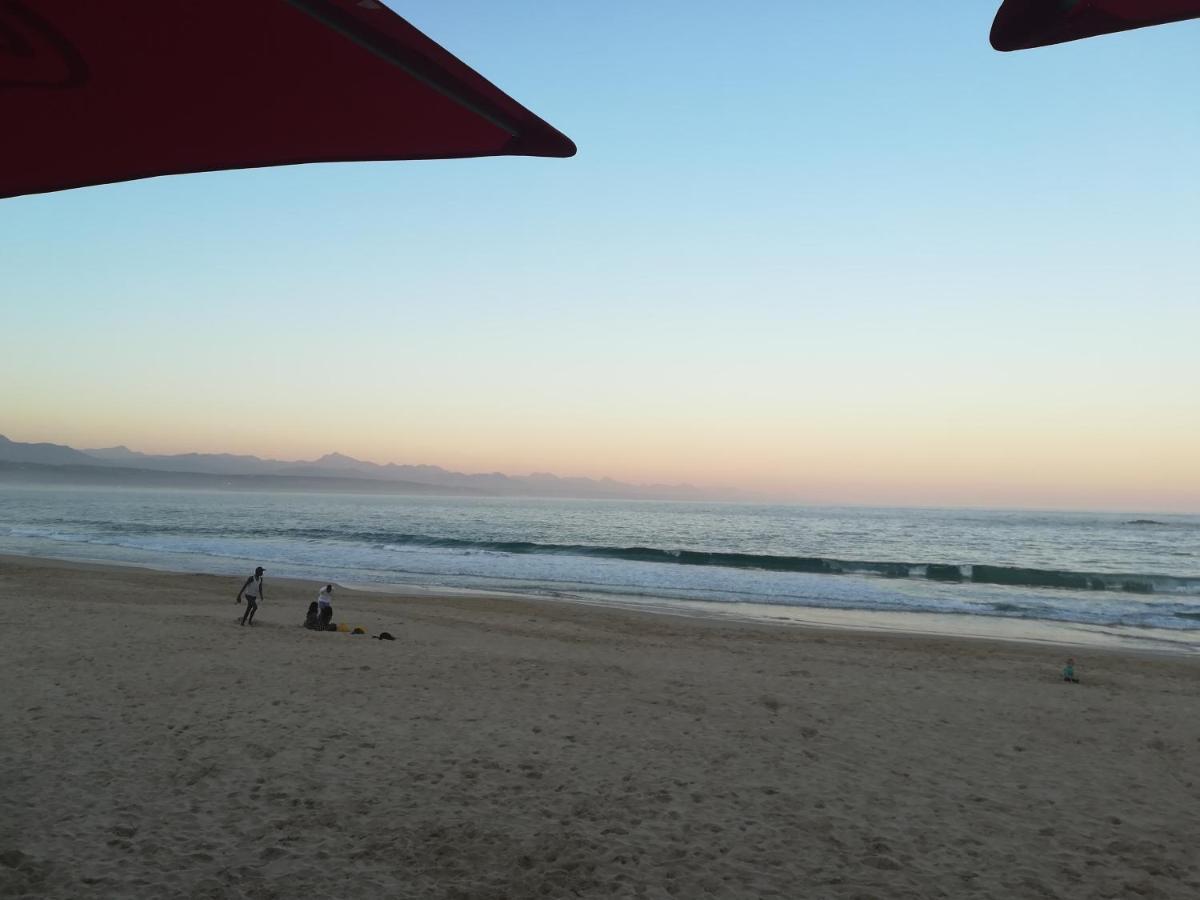 Longships Sanctuary Panzió Plettenberg Bay Kültér fotó